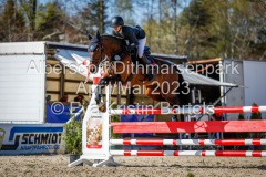 evakristin_230430_Dithmarsenpark_April2023_Prfg10_5941