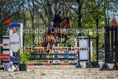 evakristin_230430_Dithmarsenpark_April2023_Prfg12_5977