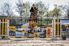 evakristin_230430_Dithmarsenpark_April2023_Prfg12_5994