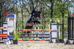 evakristin_230430_Dithmarsenpark_April2023_Prfg12_6008