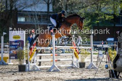 evakristin_230430_Dithmarsenpark_April2023_Prfg14_6072