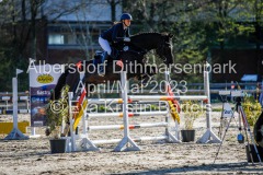 evakristin_230430_Dithmarsenpark_April2023_Prfg14_6086