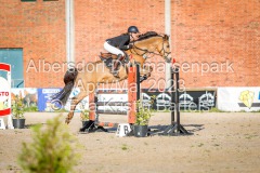 evakristin_230430_Dithmarsenpark_April2023_Prfg14_6109