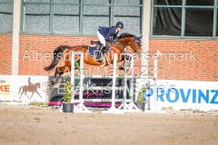 evakristin_230430_Dithmarsenpark_April2023_Prfg14_6111