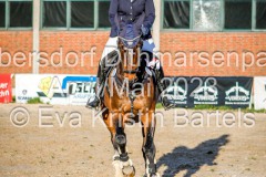 evakristin_230430_Dithmarsenpark_April2023_Prfg14_6182