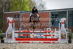 evakristin_230501_Dithmarsenpark_April2023_Prfg16_6462