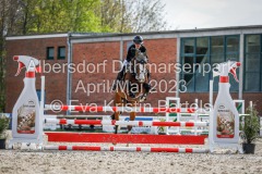 evakristin_230501_Dithmarsenpark_April2023_Prfg16_6486