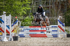 evakristin_230501_Dithmarsenpark_April2023_Prfg16_6488