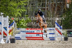 evakristin_230501_Dithmarsenpark_April2023_Prfg16_6504
