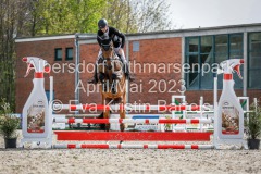 evakristin_230501_Dithmarsenpark_April2023_Prfg16_6516