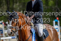 evakristin_230501_Dithmarsenpark_April2023_Prfg16_6533