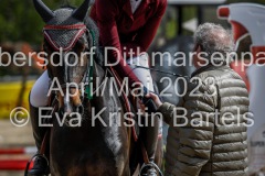 evakristin_230501_Dithmarsenpark_April2023_Prfg16_6542