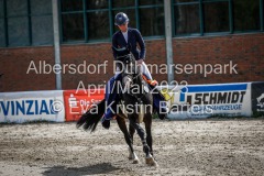 evakristin_230501_Dithmarsenpark_April2023_Prfg16_6548