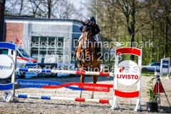 evakristin_230430_Dithmarrenpark_April2023_Prfg2_4876