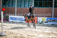 evakristin_230430_Dithmarrenpark_April2023_Prfg2_4946