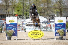 evakristin_230430_Dithmarsenpark_April2023_Prfg4_5268