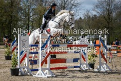 evakristin_230430_Dithmarsenpark_April2023_Prfg4_5307
