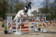 evakristin_230430_Dithmarsenpark_April2023_Prfg4_5308