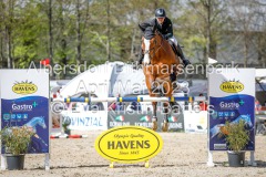 evakristin_230430_Dithmarsenpark_April2023_Prfg4_5335
