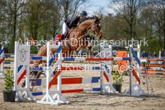 evakristin_230430_Dithmarsenpark_April2023_Prfg4_5338