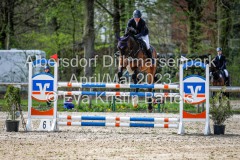 evakristin_230430_Dithmarsenpark_April2023_Prfg4_5352