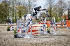 evakristin_230430_Dithmarsenpark_April2023_Prfg4_5396