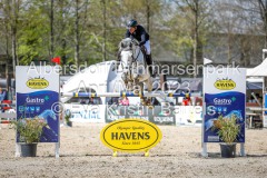 evakristin_230430_Dithmarsenpark_April2023_Prfg4_5398