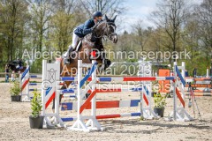 evakristin_230430_Dithmarsenpark_April2023_Prfg4_5410