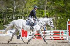 evakristin_230501_Dithmarsenpark_April2023_Prfg7_6618