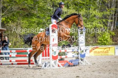 evakristin_230501_Dithmarsenpark_April2023_Prfg7_6643