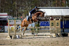 evakristin_230430_Dithmarsenpark_April2023_Prfg9_5634
