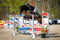 evakristin_230430_Dithmarsenpark_April2023_Prfg9_5696