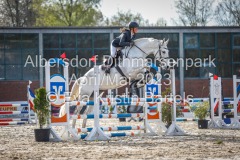 evakristin_230501_Dithmarsenpark_April2023_Prfg15_6237