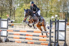 evakristin_230501_Dithmarsenpark_April2023_Prfg15_6252