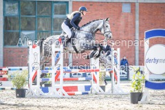 evakristin_230501_Dithmarsenpark_April2023_Prfg15_6269