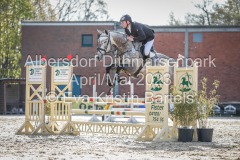 evakristin_230501_Dithmarsenpark_April2023_Prfg15_6274