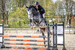 evakristin_230501_Dithmarsenpark_April2023_Prfg15_6280