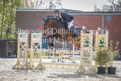 evakristin_230501_Dithmarsenpark_April2023_Prfg15_6288
